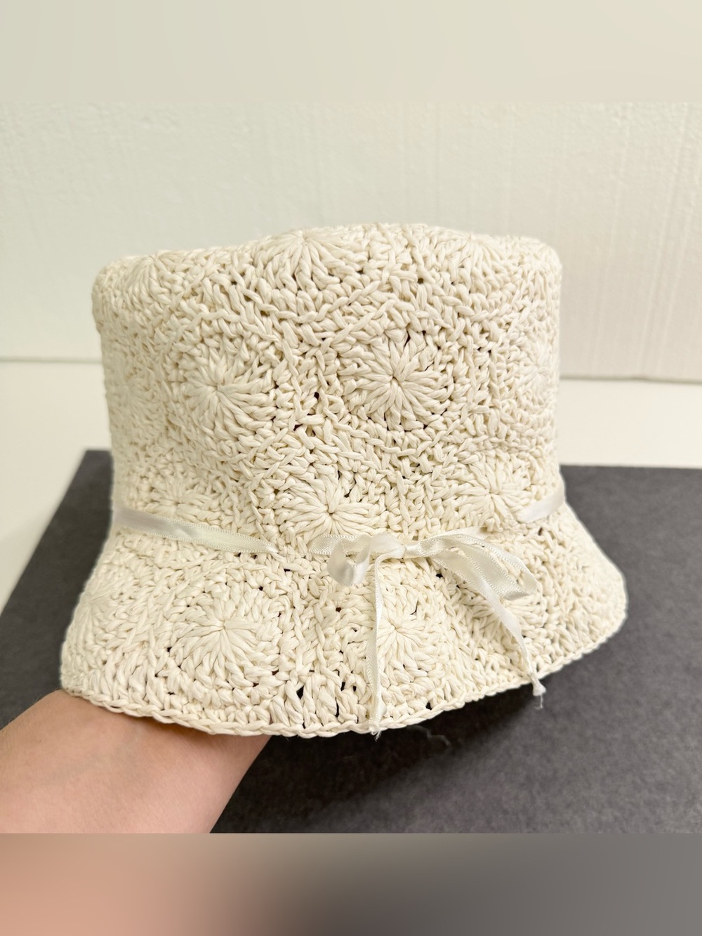 BETMAR NEW YORK Packable Ivory Woven Paper Bucket Hat With Ribbon Accent